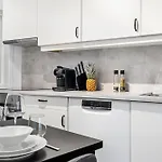 Family Friendly 3br - Quiet Area - Behind Bryggen * Bergen