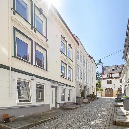 Family Friendly 3br - Quiet Area - Behind Bryggen * Bergen