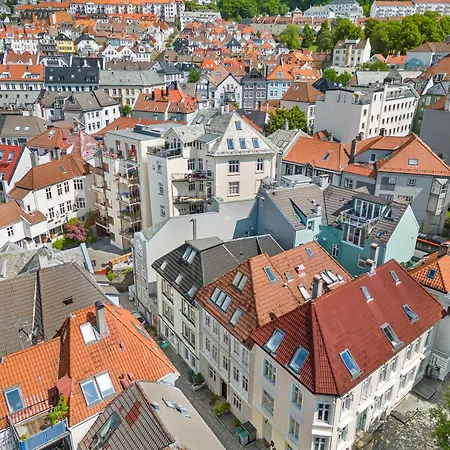 Family Friendly 3br - Quiet Area - Behind Bryggen 아파트 *